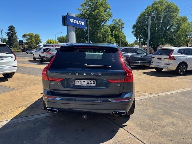 2021 Volvo XC60 T5 Inscription