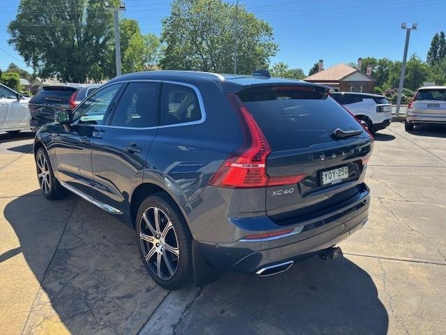 2021 Volvo XC60 T5 Inscription