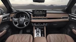 2025 Mitsubishi Outlander Exceed Tourer