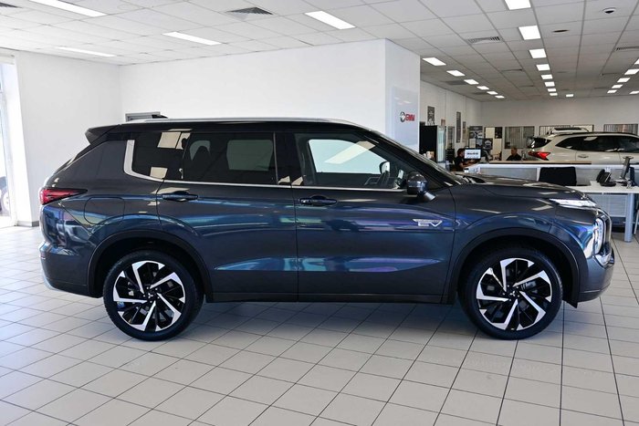 2024 Mitsubishi Outlander PHEV Exceed Tourer