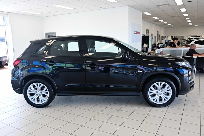 2024 Mitsubishi ASX ES