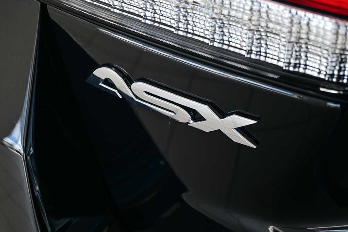 2024 Mitsubishi ASX ES