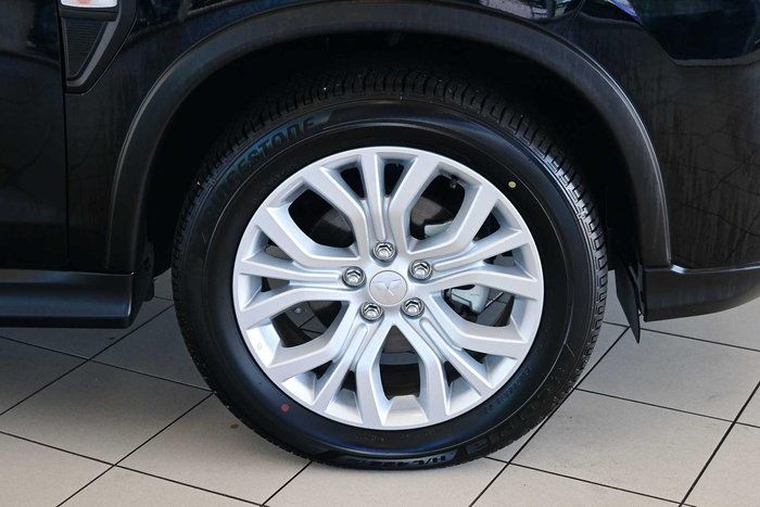 2024 Mitsubishi ASX ES