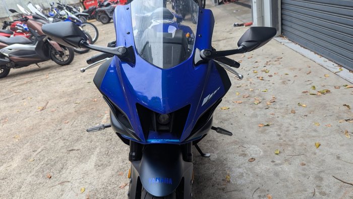 2022 Yamaha YZF-R7LA Blue