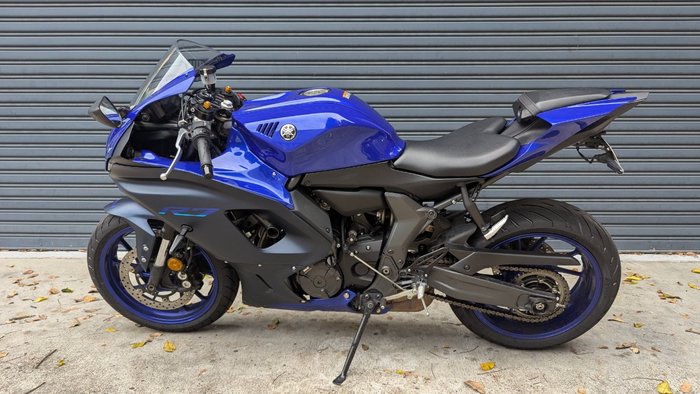 2022 Yamaha YZF-R7LA Blue