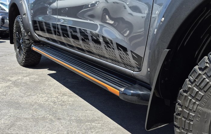 2020 Nissan Navara N-TREK