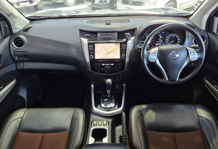 2020 Nissan Navara N-TREK