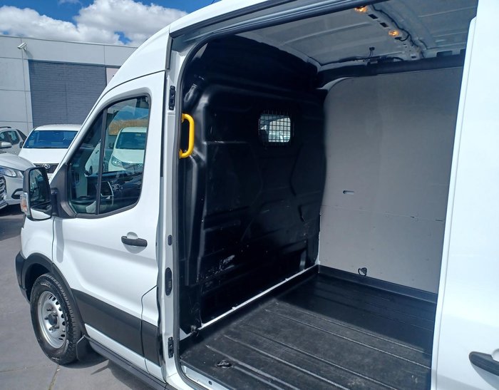 2024 Ford Transit 350L