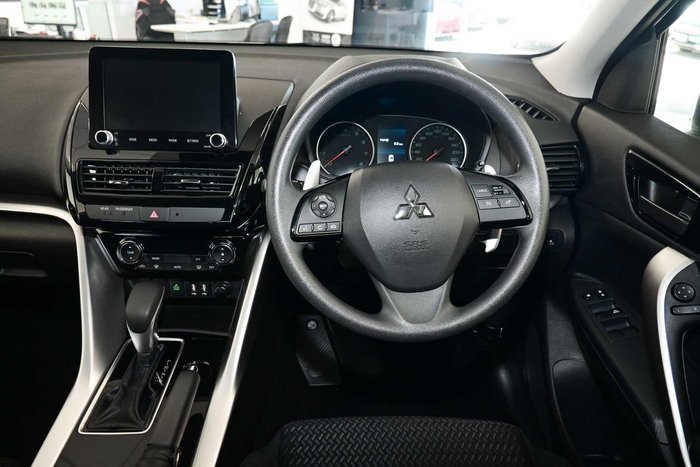 2025 Mitsubishi Eclipse Cross ES