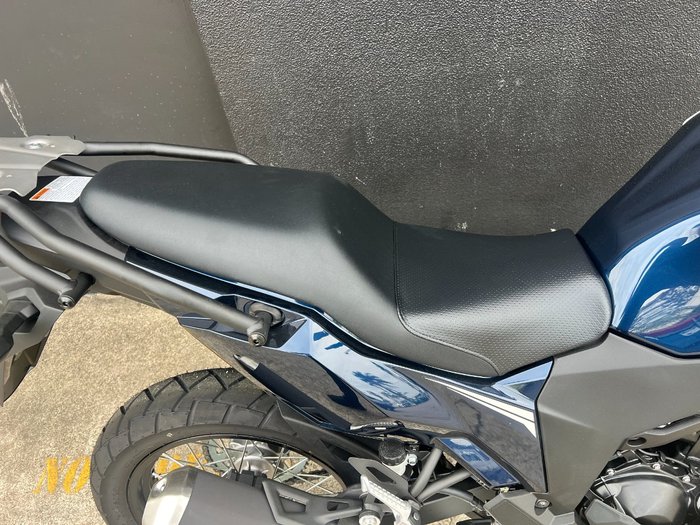 2025 Kawasaki VERSYS-X 300 BLUE