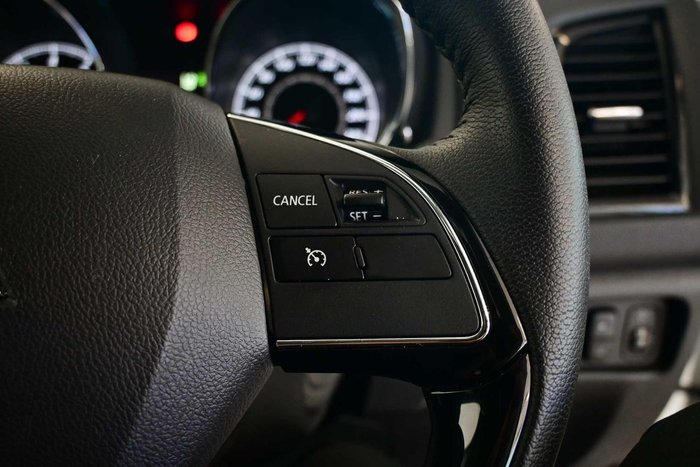 2025 Mitsubishi ASX LS