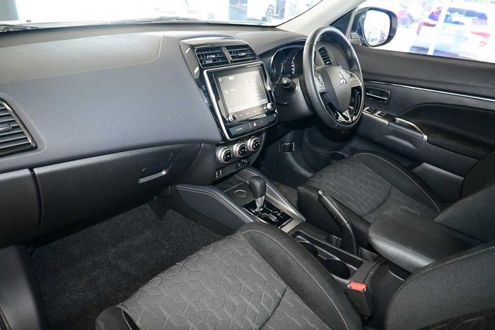 2025 Mitsubishi ASX LS