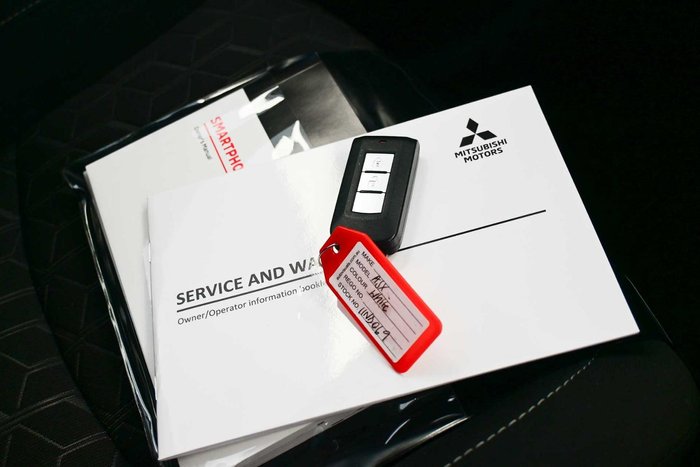 2025 Mitsubishi ASX LS