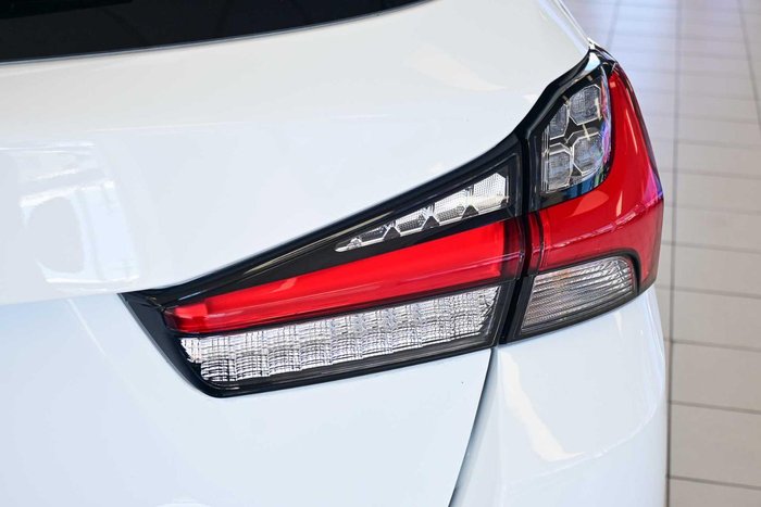 2025 Mitsubishi ASX LS