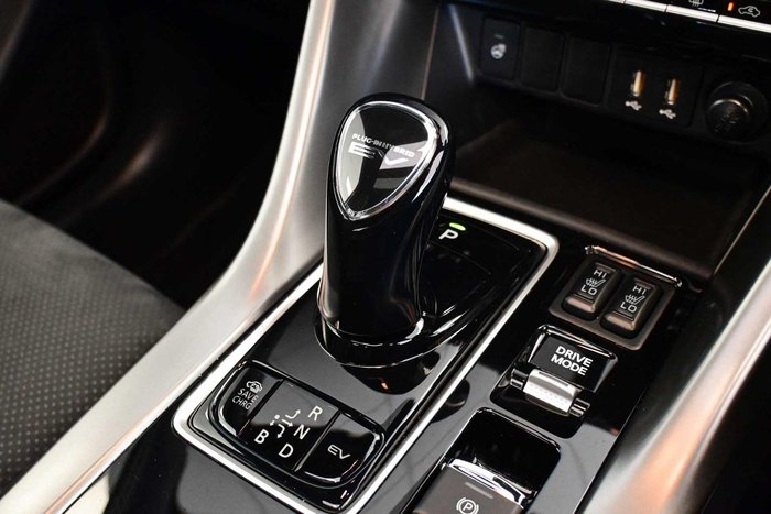 2024 Mitsubishi Eclipse Cross PHEV GSR