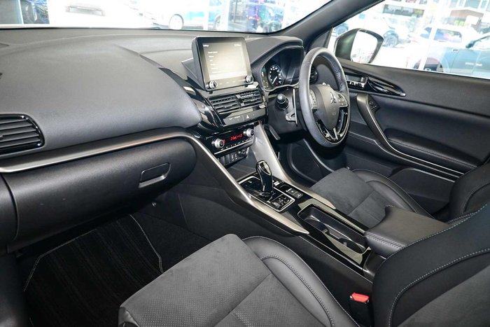 2024 Mitsubishi Eclipse Cross PHEV GSR