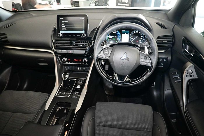 2024 Mitsubishi Eclipse Cross PHEV GSR