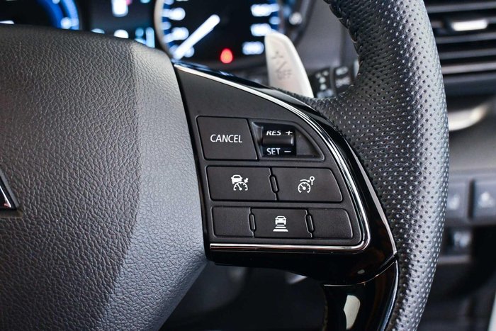 2024 Mitsubishi Eclipse Cross PHEV GSR