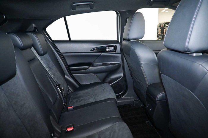 2024 Mitsubishi Eclipse Cross PHEV GSR