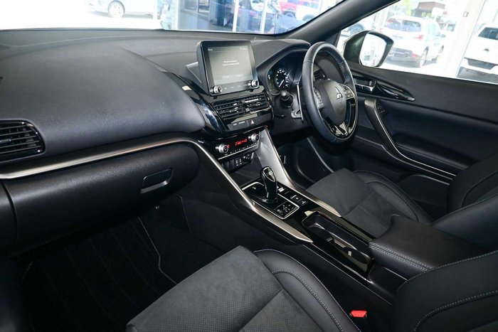 2024 Mitsubishi Eclipse Cross PHEV GSR