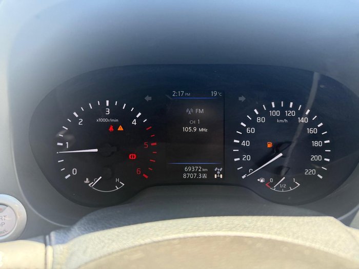 2021 Nissan Navara ST-X