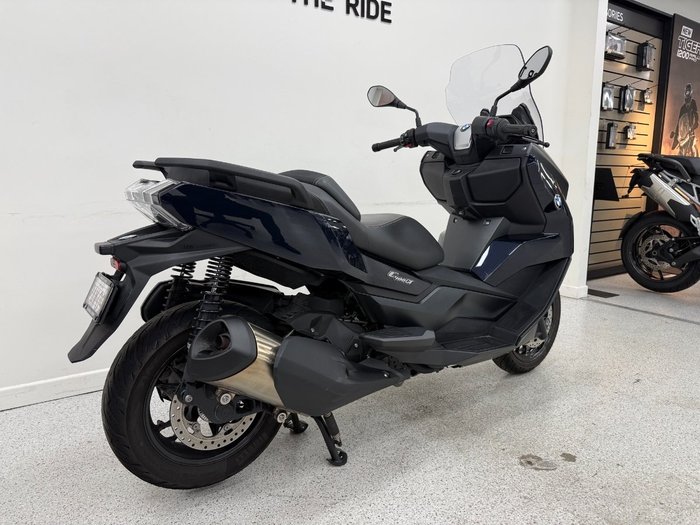 2024 BMW Motorrad C 400 GT Blue