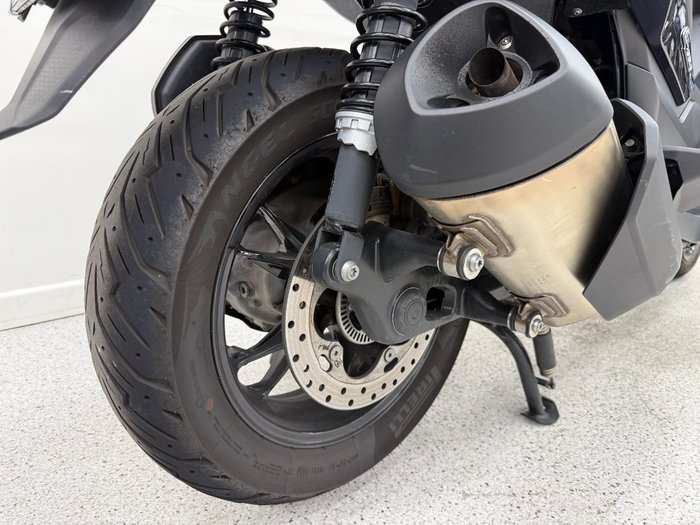 2024 BMW Motorrad C 400 GT Blue