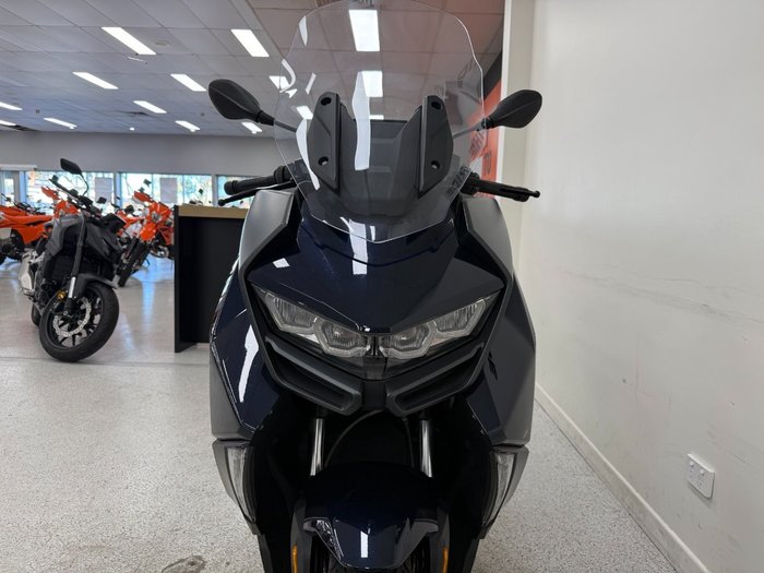 2024 BMW Motorrad C 400 GT Blue