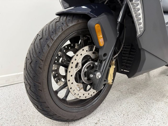 2024 BMW Motorrad C 400 GT Blue