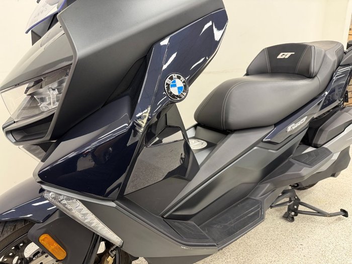 2024 BMW Motorrad C 400 GT Blue