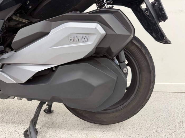 2024 BMW Motorrad C 400 GT Blue