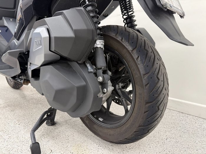 2024 BMW Motorrad C 400 GT Blue