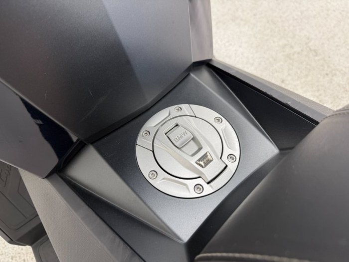 2024 BMW Motorrad C 400 GT Blue