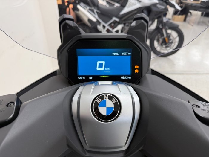 2024 BMW Motorrad C 400 GT Blue