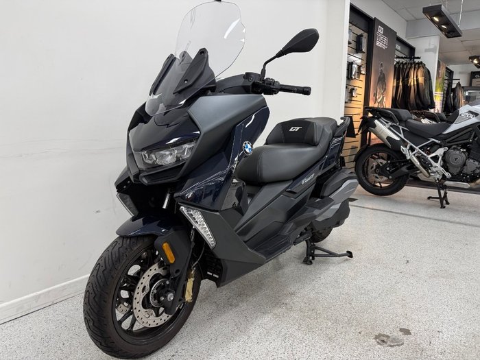 2024 BMW Motorrad C 400 GT Blue