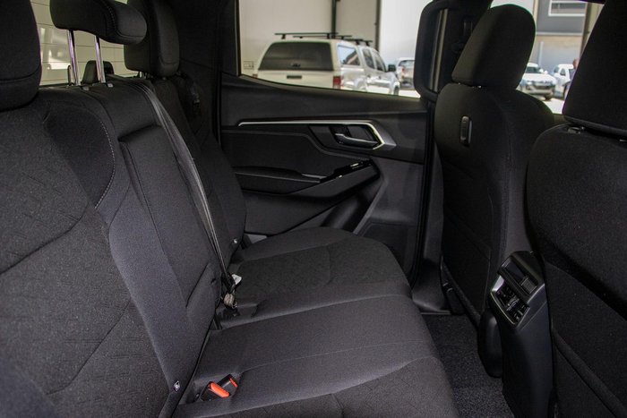 2025 Isuzu D-MAX LS-U