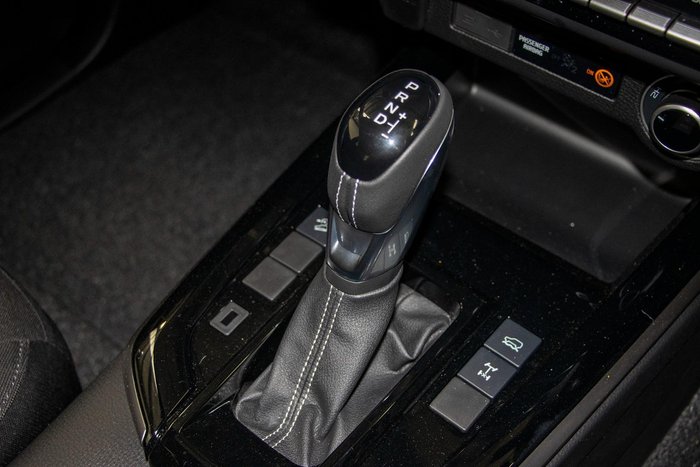 2025 Isuzu D-MAX LS-U