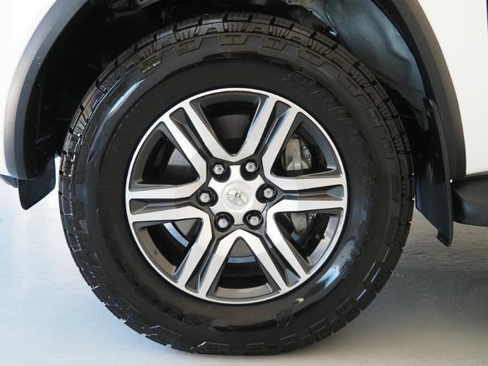 2022 Toyota Fortuner GX