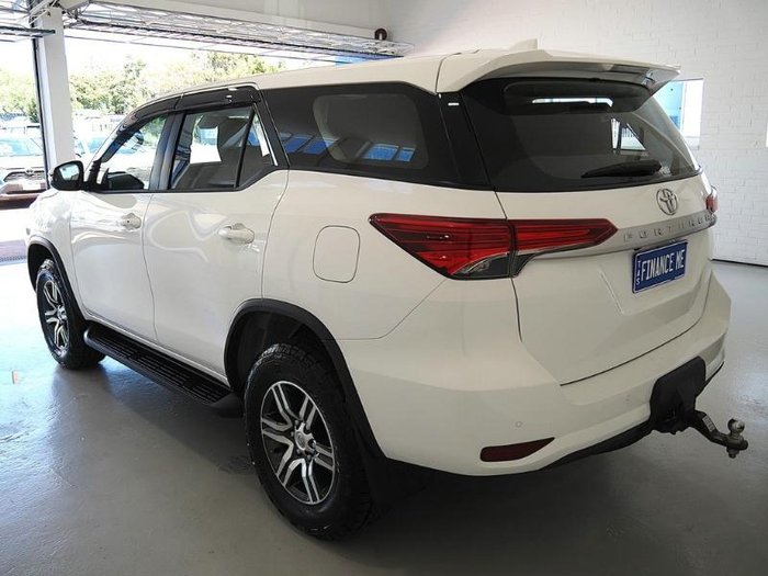 2022 Toyota Fortuner GX