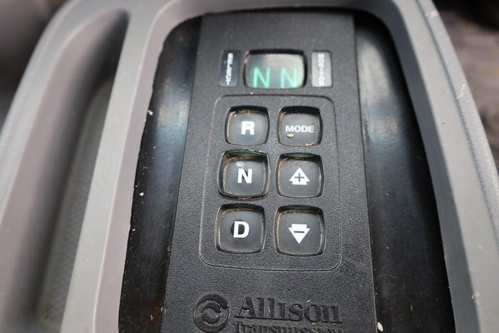 2022 UD Croner PK18-280 4x2 Tilt Tray White