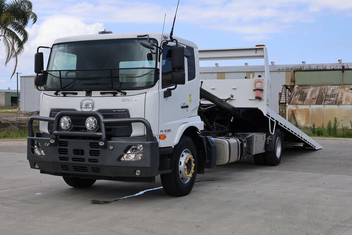 2022 UD Croner PK18-280 4x2 Tilt Tray White