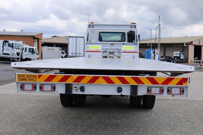 2022 UD Croner PK18-280 4x2 Tilt Tray White