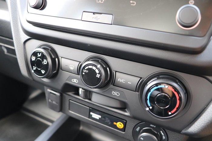 2025 Isuzu D-MAX SX
