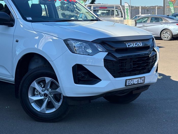 2025 Isuzu D-MAX SX