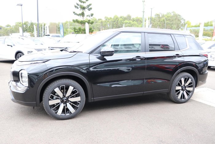 2025 Mitsubishi Outlander Aspire