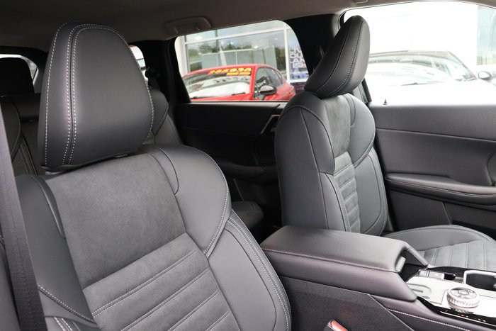 2025 Mitsubishi Outlander Aspire