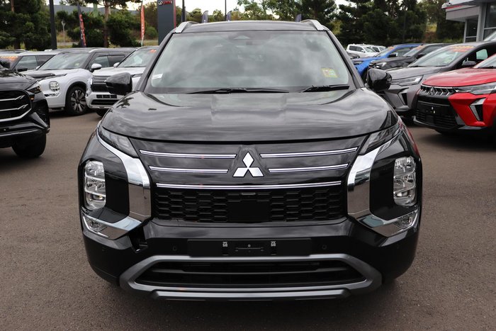 2025 Mitsubishi Outlander Aspire