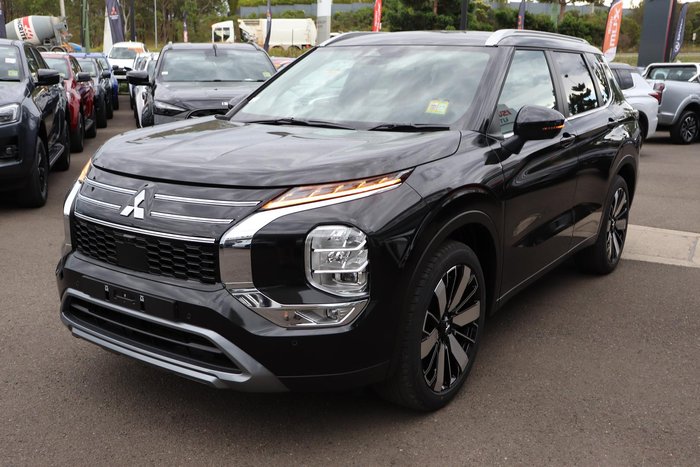 2025 Mitsubishi Outlander Aspire