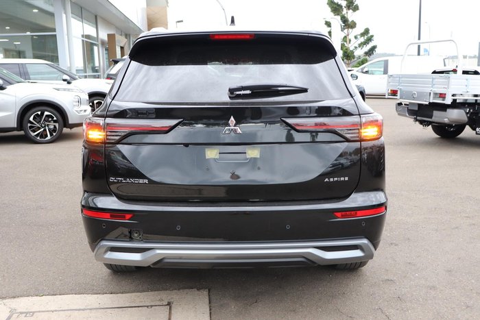 2025 Mitsubishi Outlander Aspire