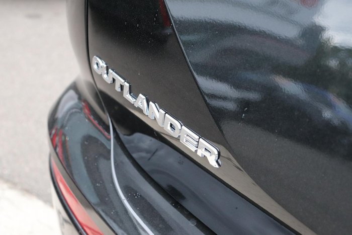 2025 Mitsubishi Outlander Aspire